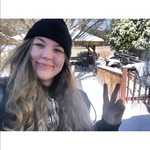 Meet your Posher, Brooke